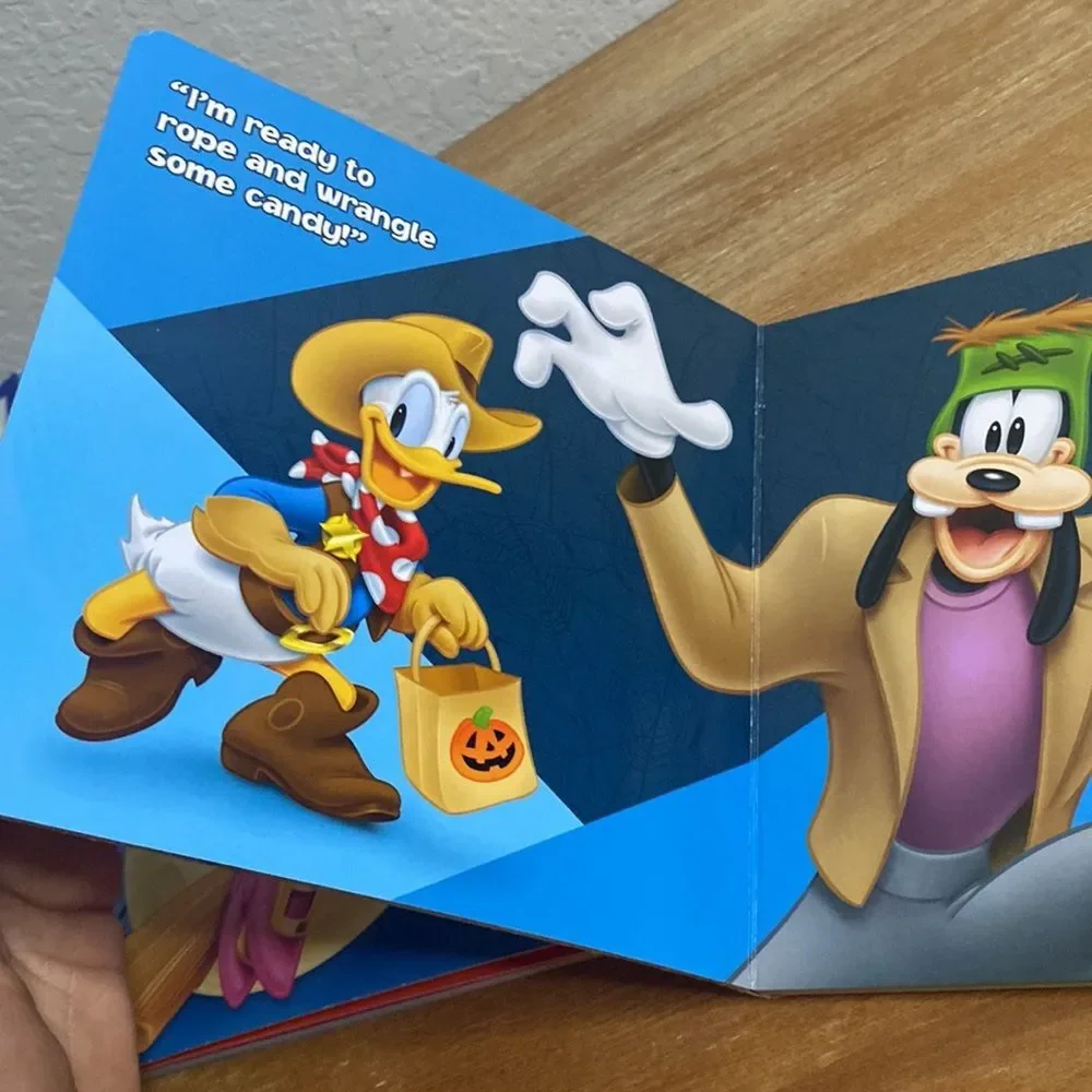 New Children’s Disney Mickey & Minnie Mouse Halloween Holiday Books Bundle